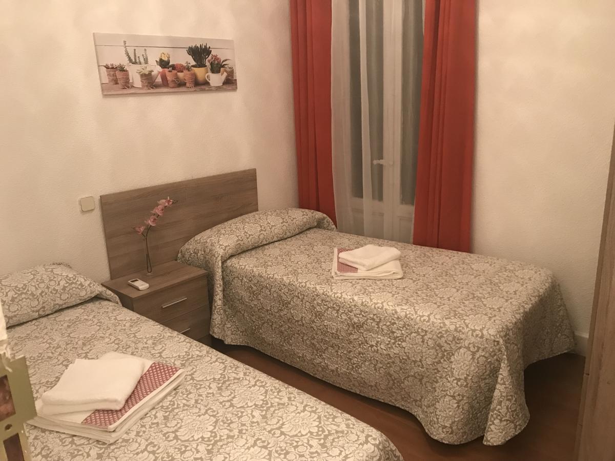 Duque De Alba Otel Madrid Dış mekan fotoğraf